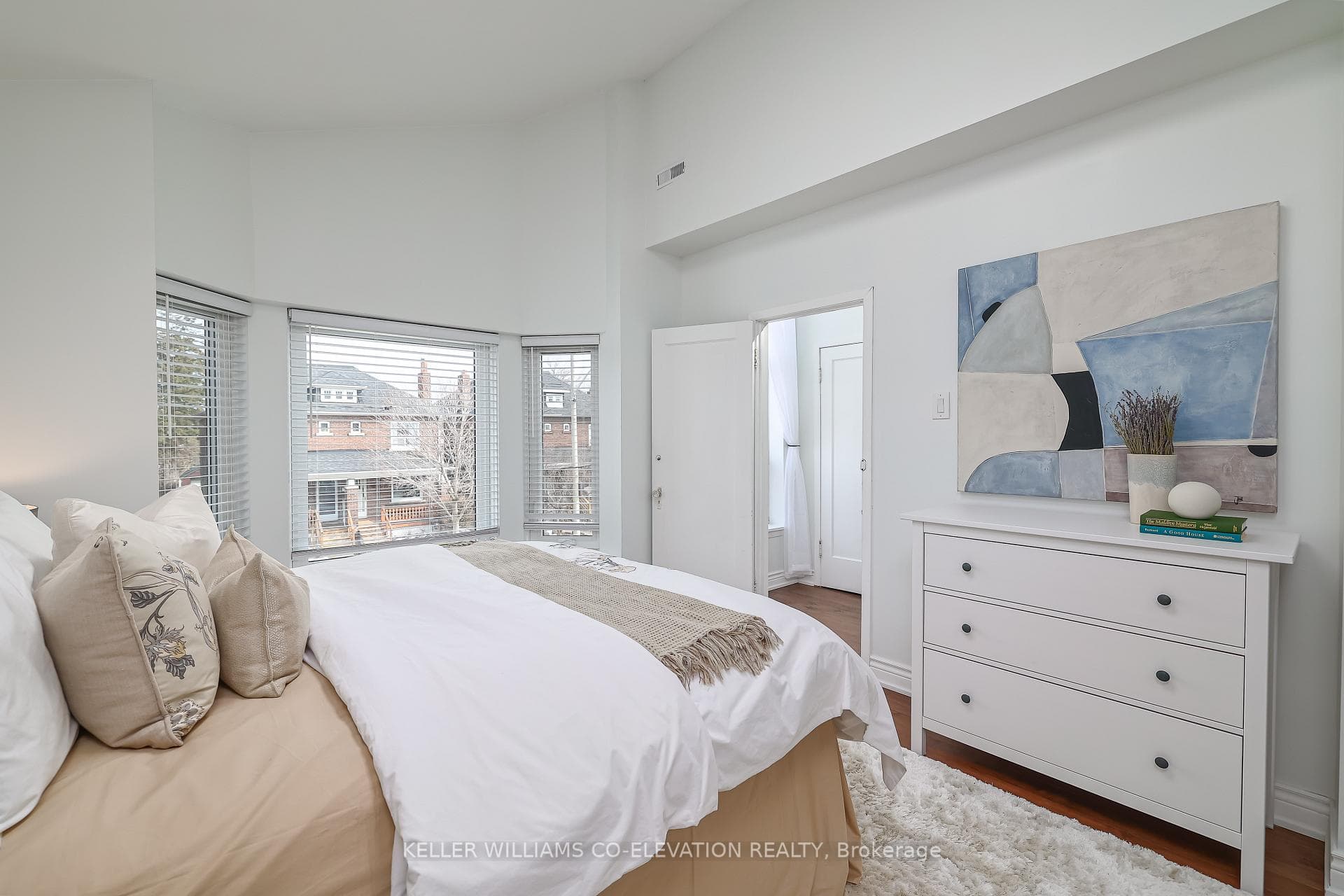 8 Cadorna Avenue photo 30