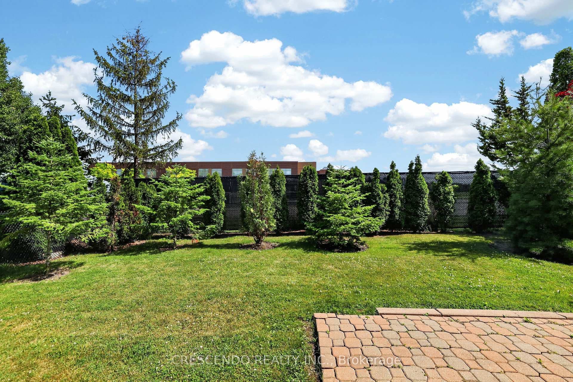 15 Southbury Manor Drive photo 50