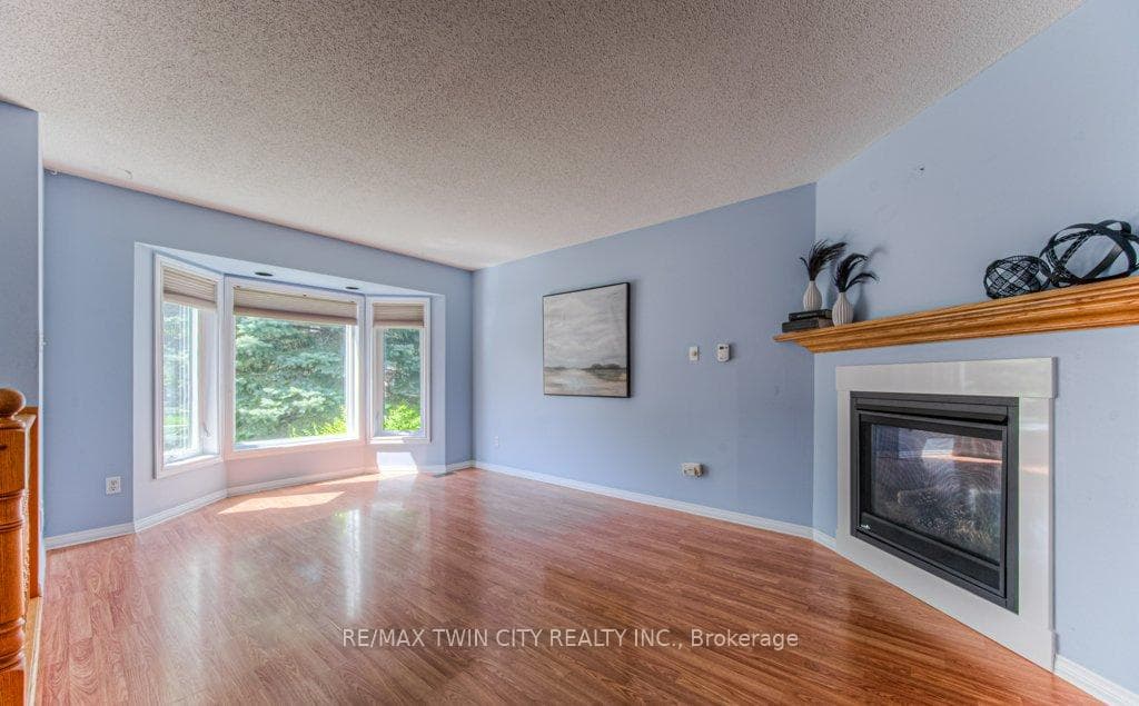 256 Rolling Meadows Drive photo 5