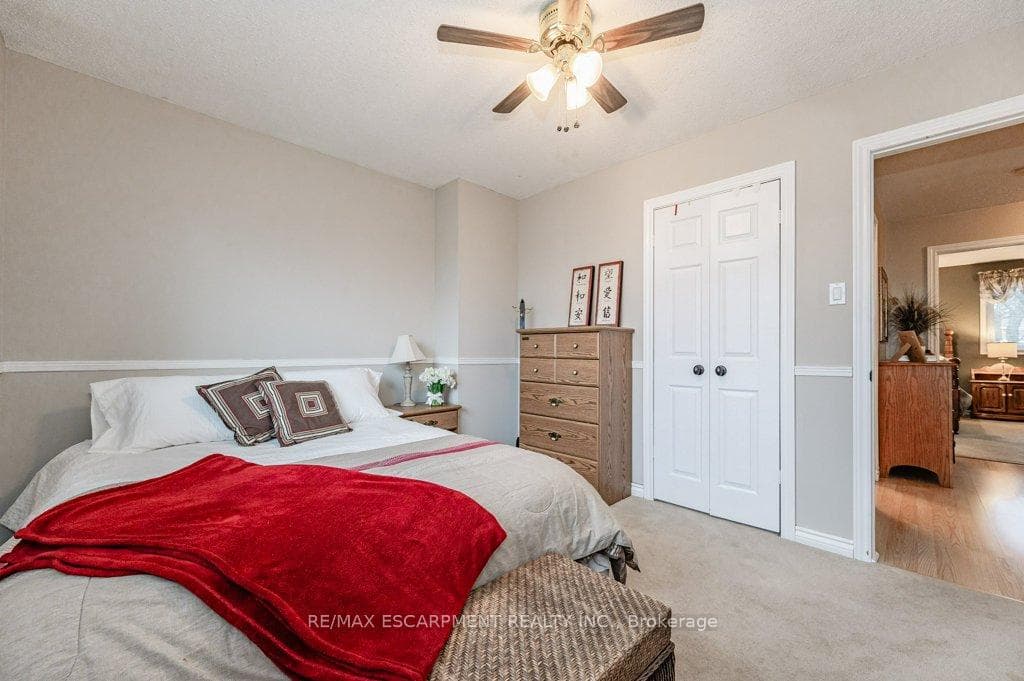 1503 Kenilworth Crescent photo 24