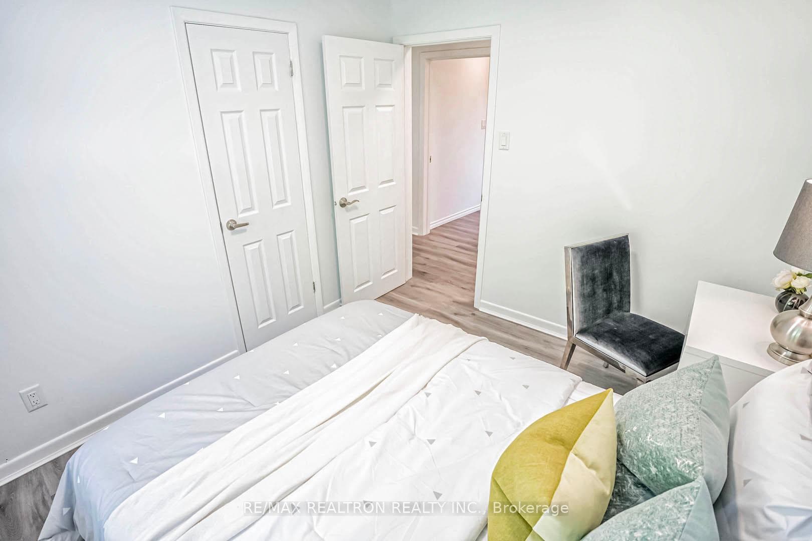 59 Redcar Avenue photo 21
