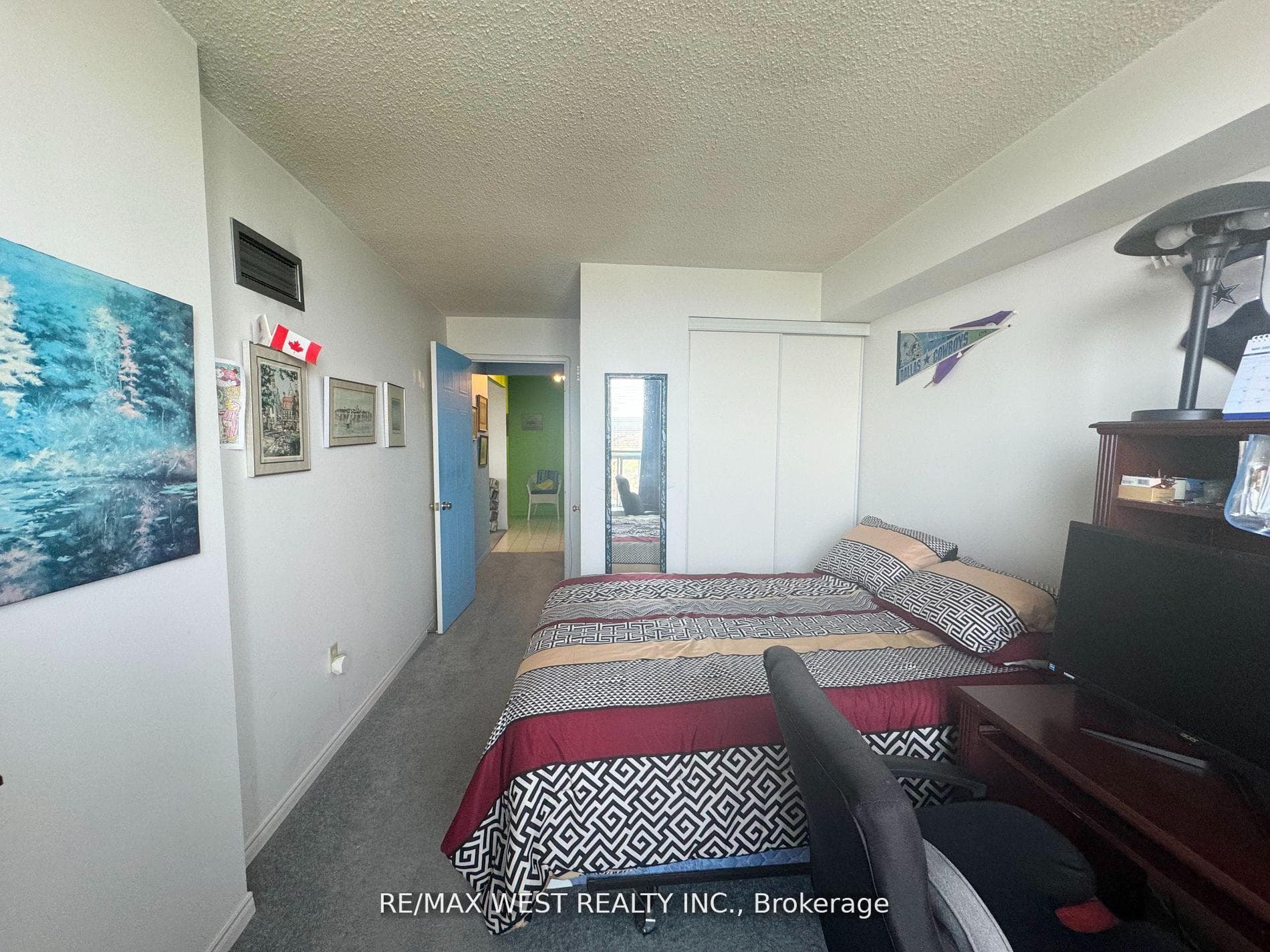 430 Mclevin Avenue Unit 1704 photo 23