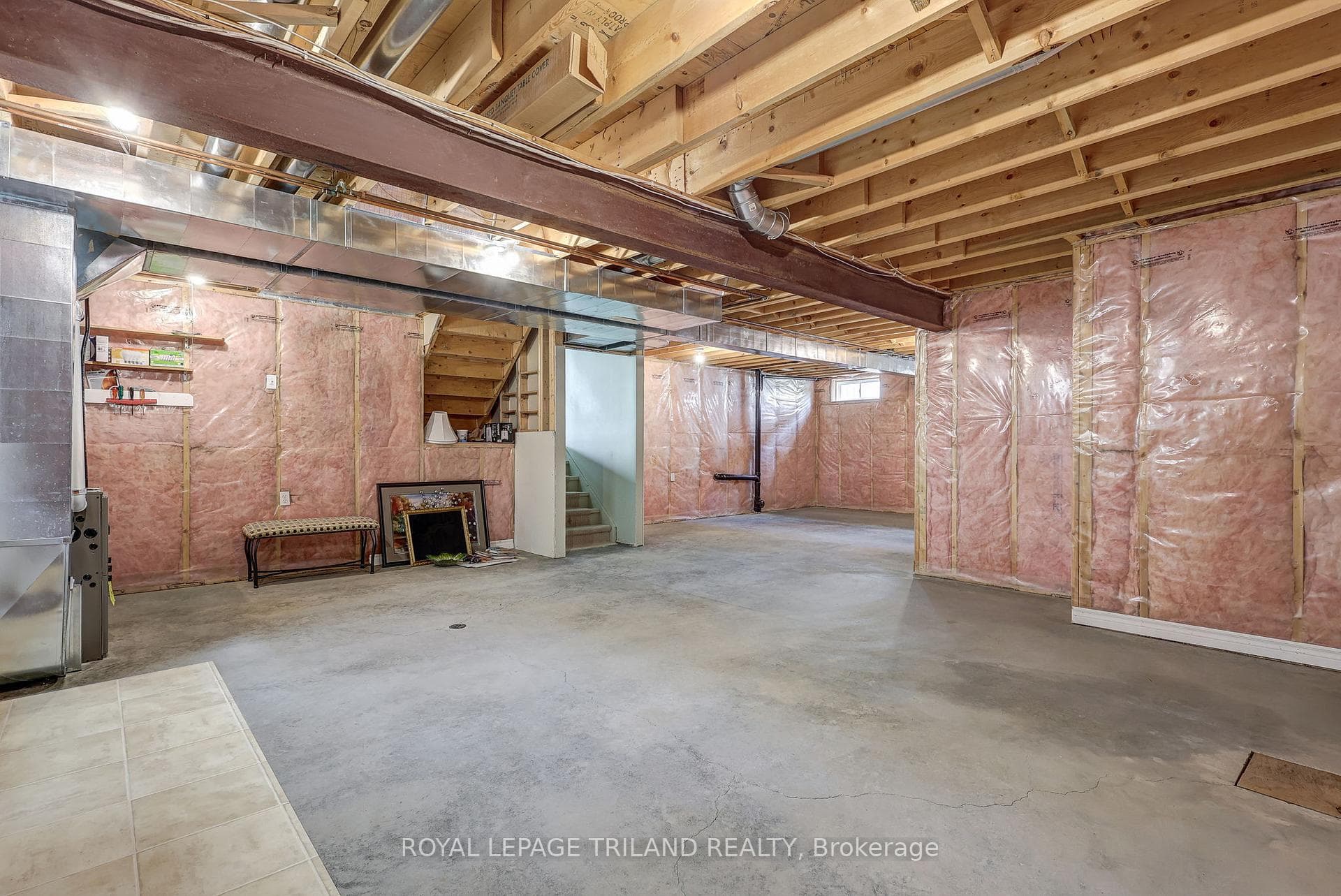 19 ORIOLE LANE, ST. THOMAS - BASEMENT