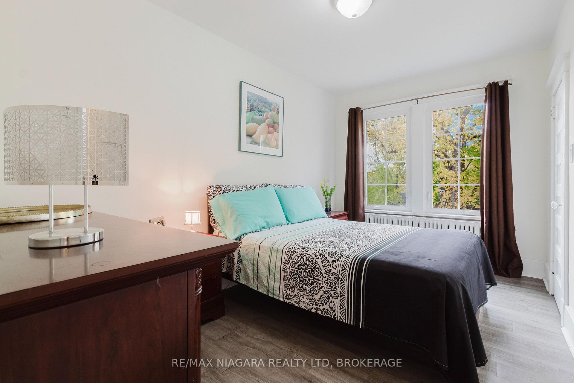 4765 Second Avenue Unit UPPER UNIT photo 27