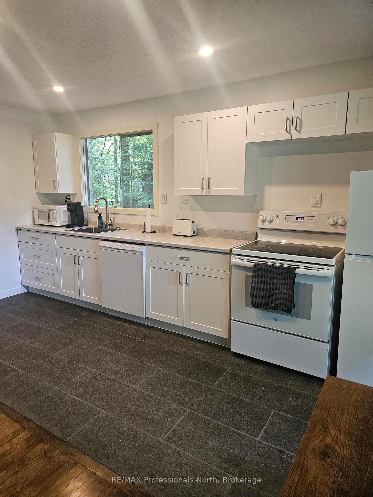 Brand new kitchen