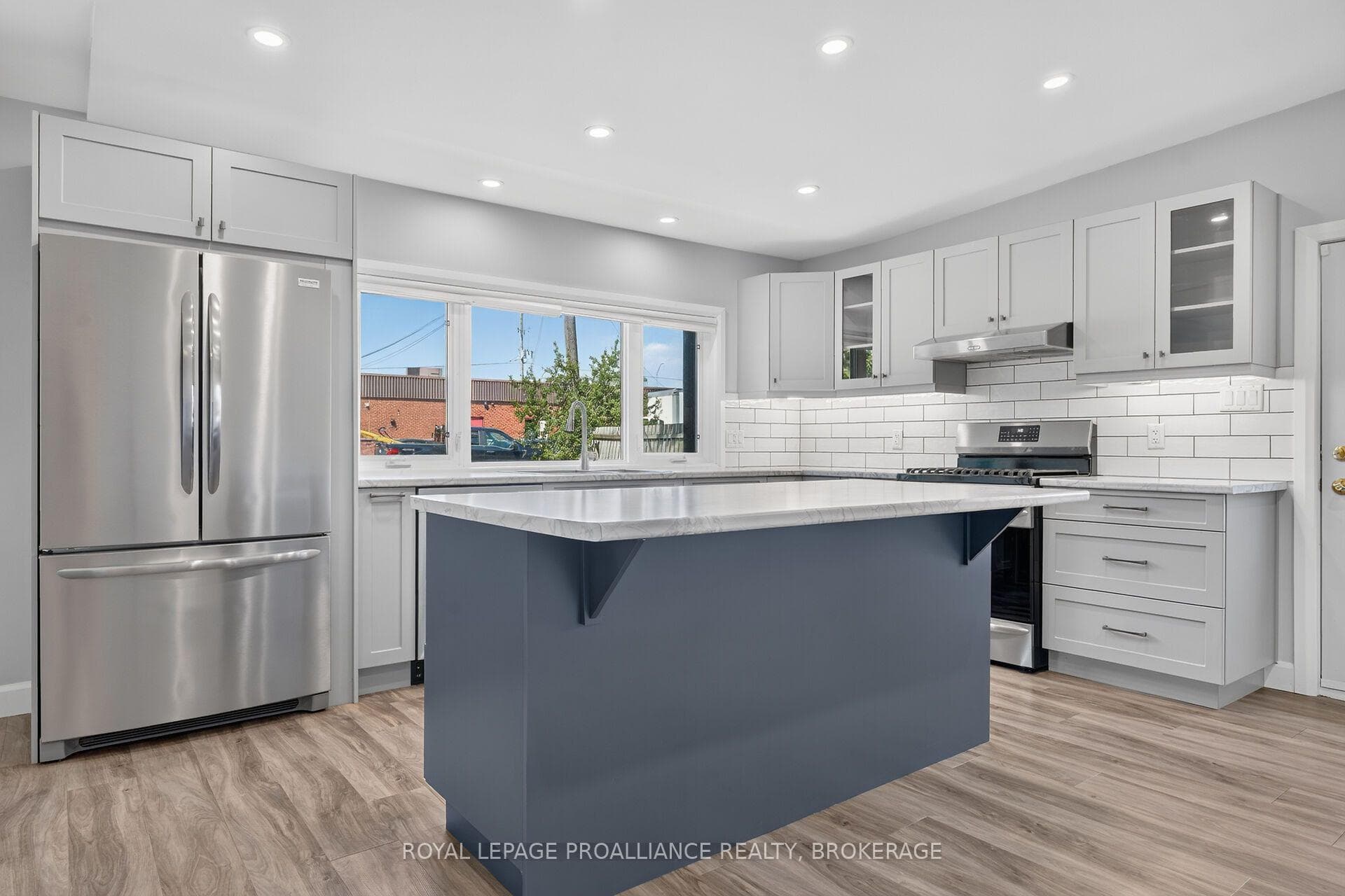 843 Woodbine Road photo 18