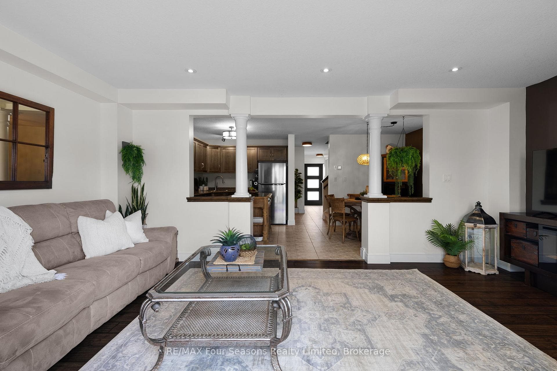 305 Briarmeadow Drive Unit 13 photo 17