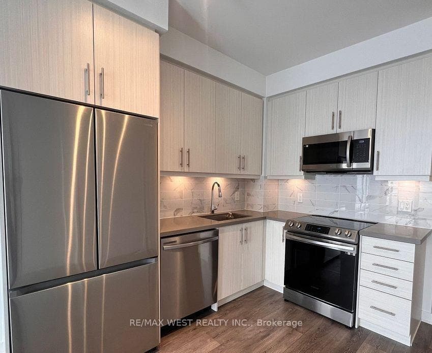 105 Oneida Crescent Unit 2902 photo 8
