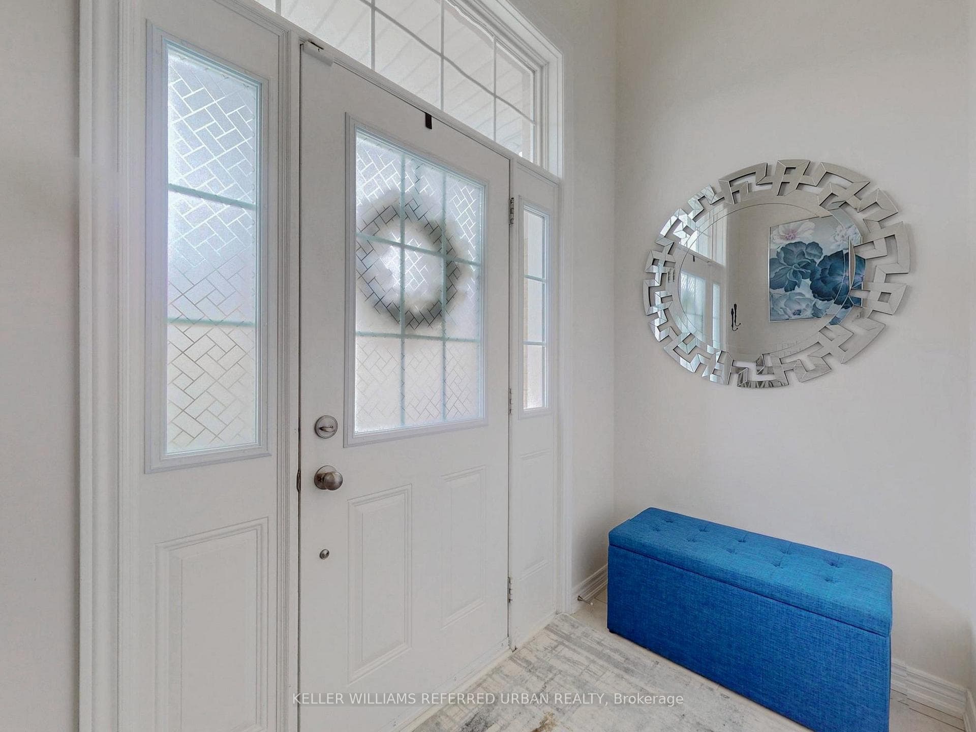 41 Lou Pomanti Street photo 2