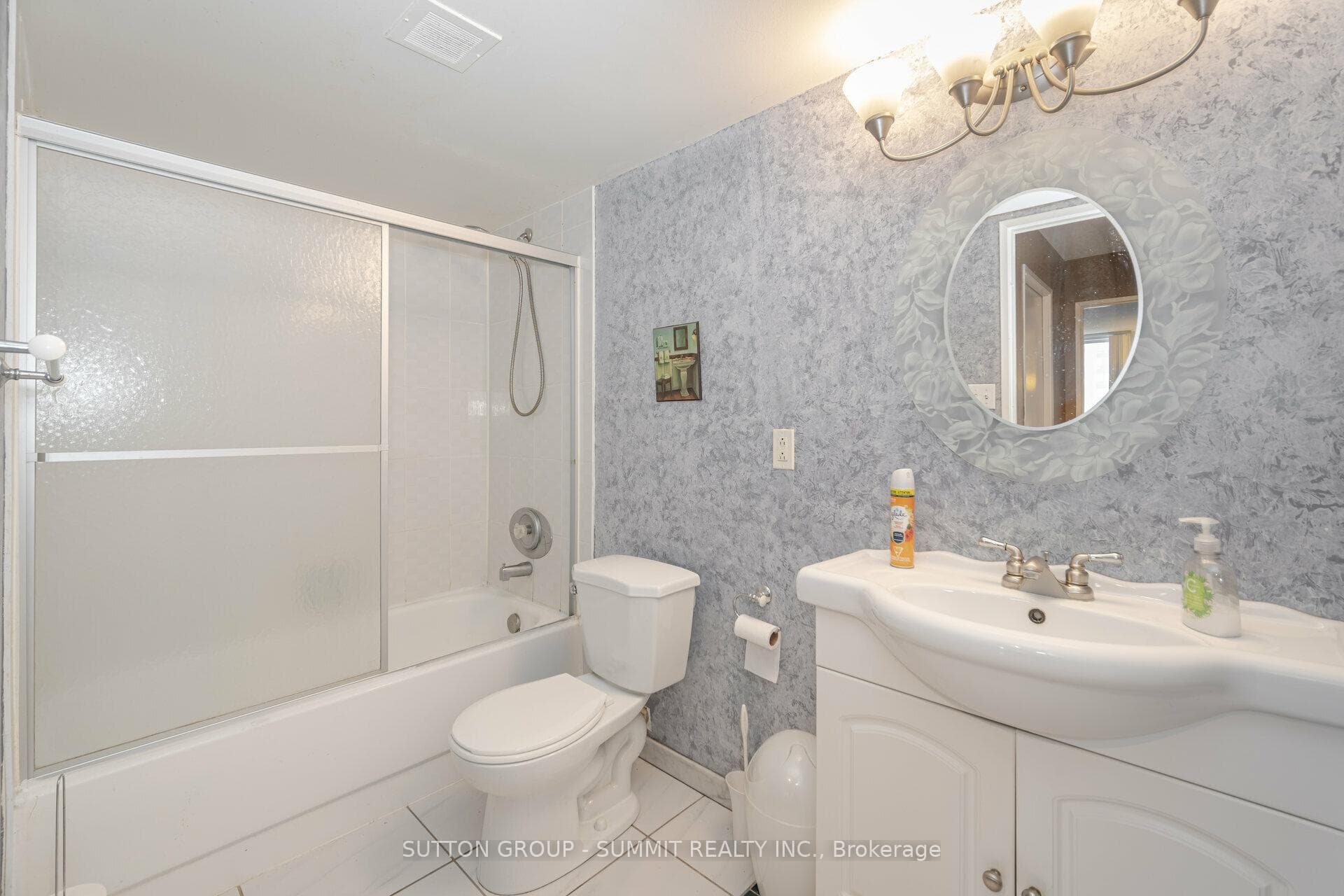 115 Hillcrest Avenue Unit 1808 photo 25
