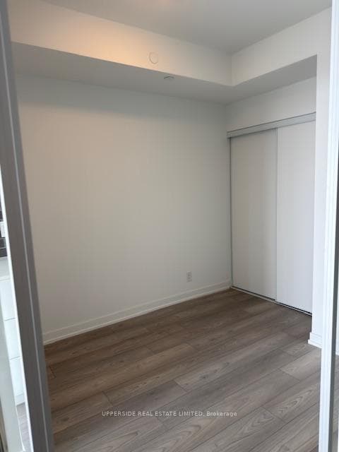 285 Dufferin Street Unit 1016 photo 14