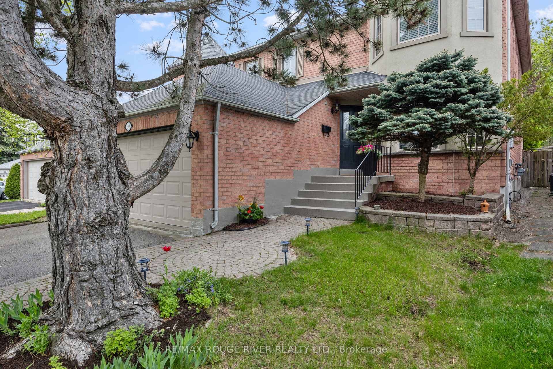 1209 Engel Court photo 2