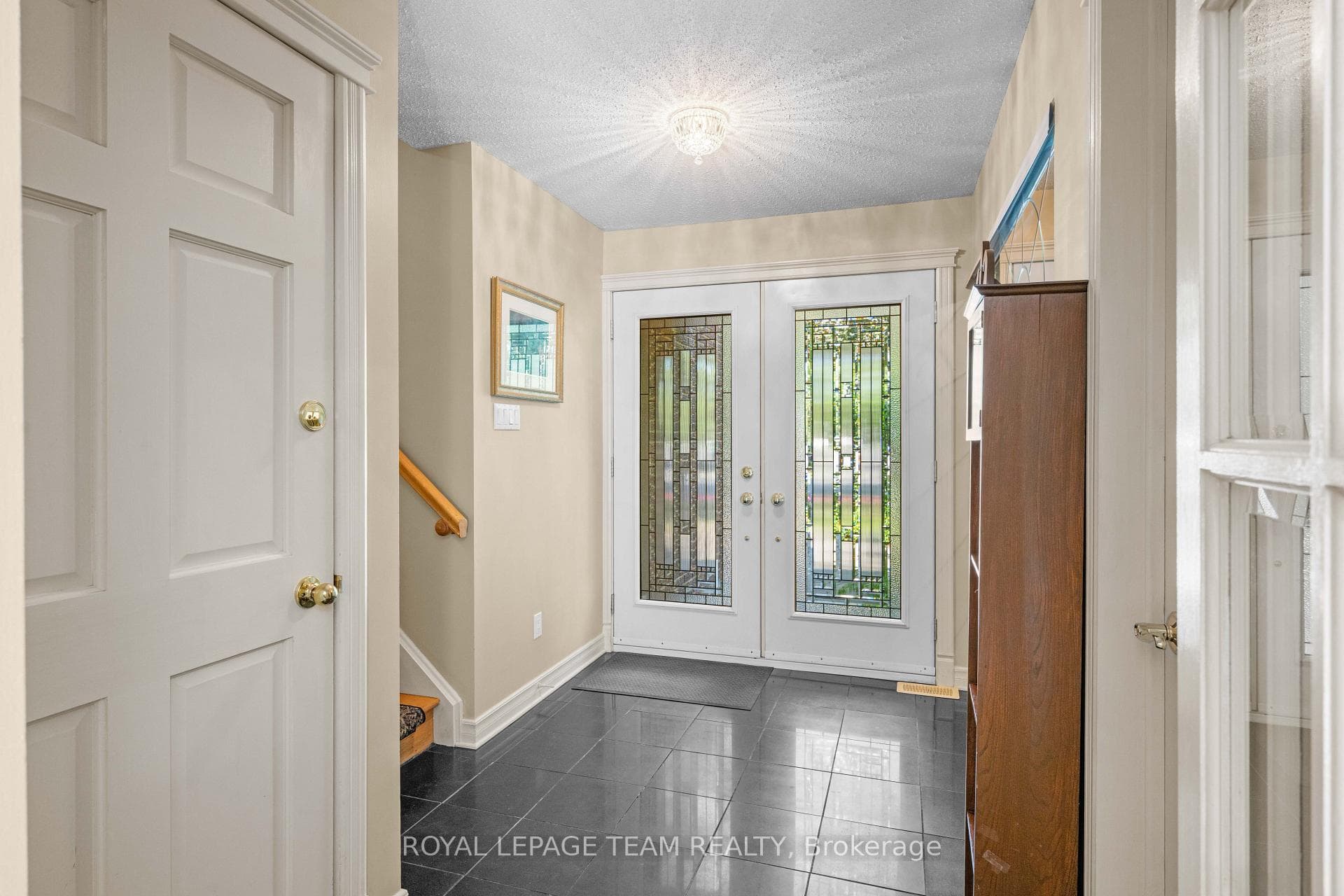 36 Glendenning Drive photo 3