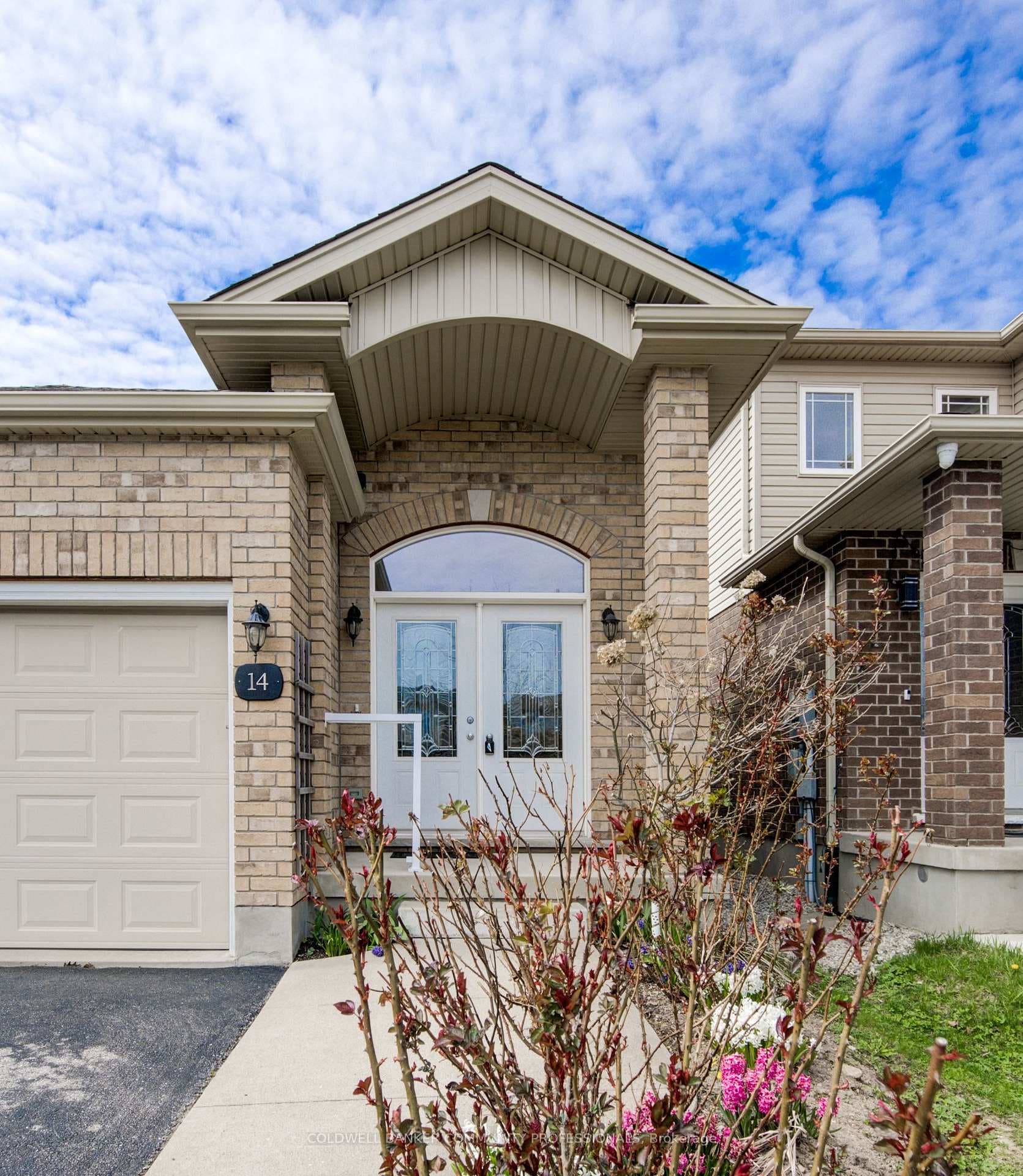 14 Wideman Boulevard photo 3