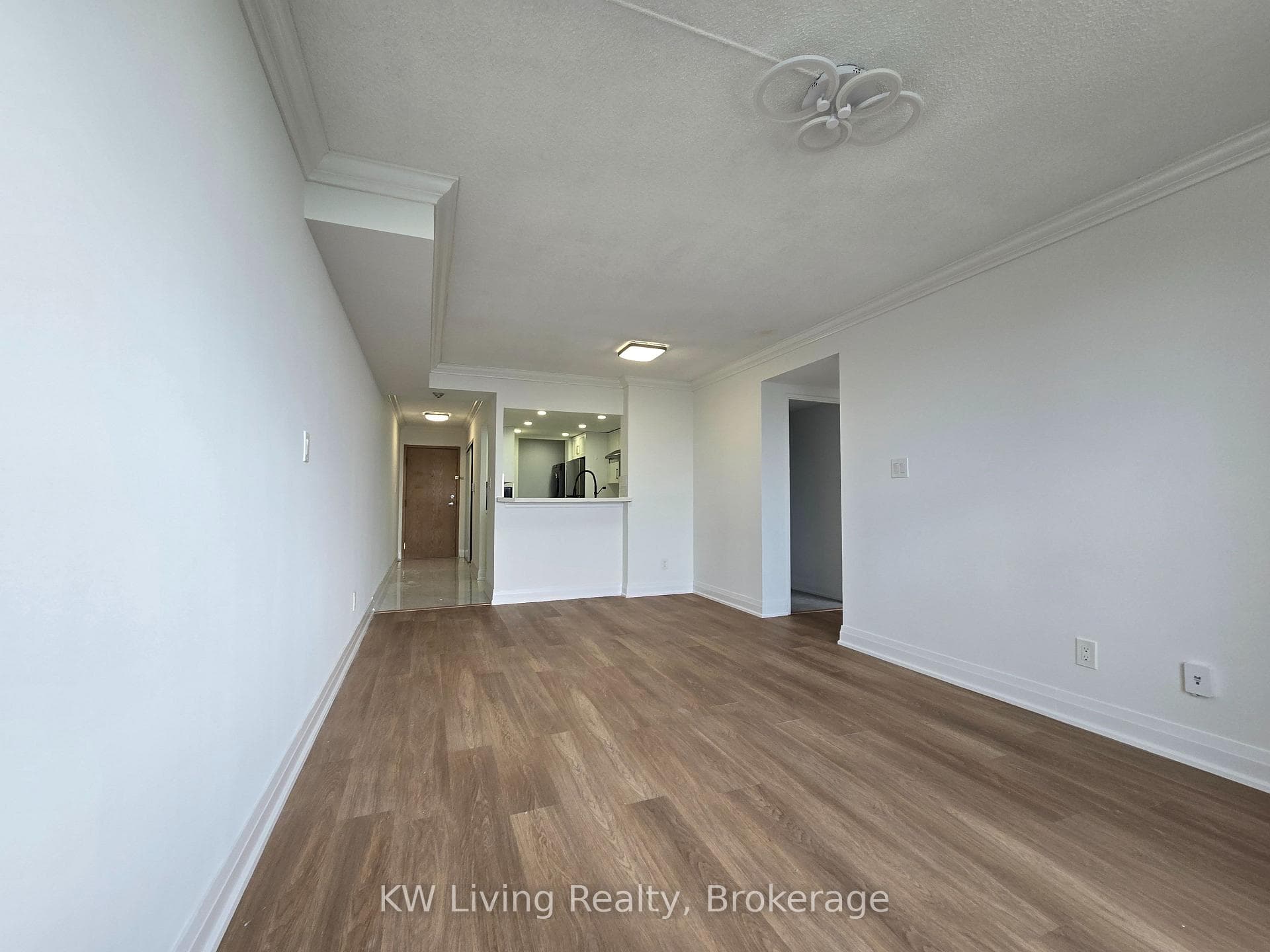 88 Corporate Drive Unit 1205 photo 5