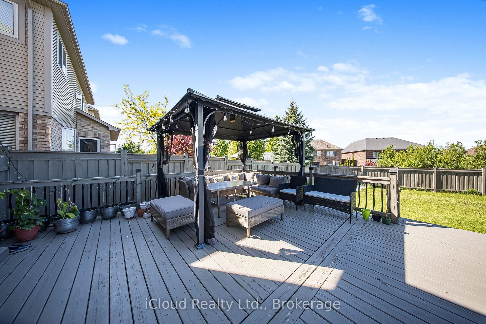 795 Robert Ferrie Drive photo 37