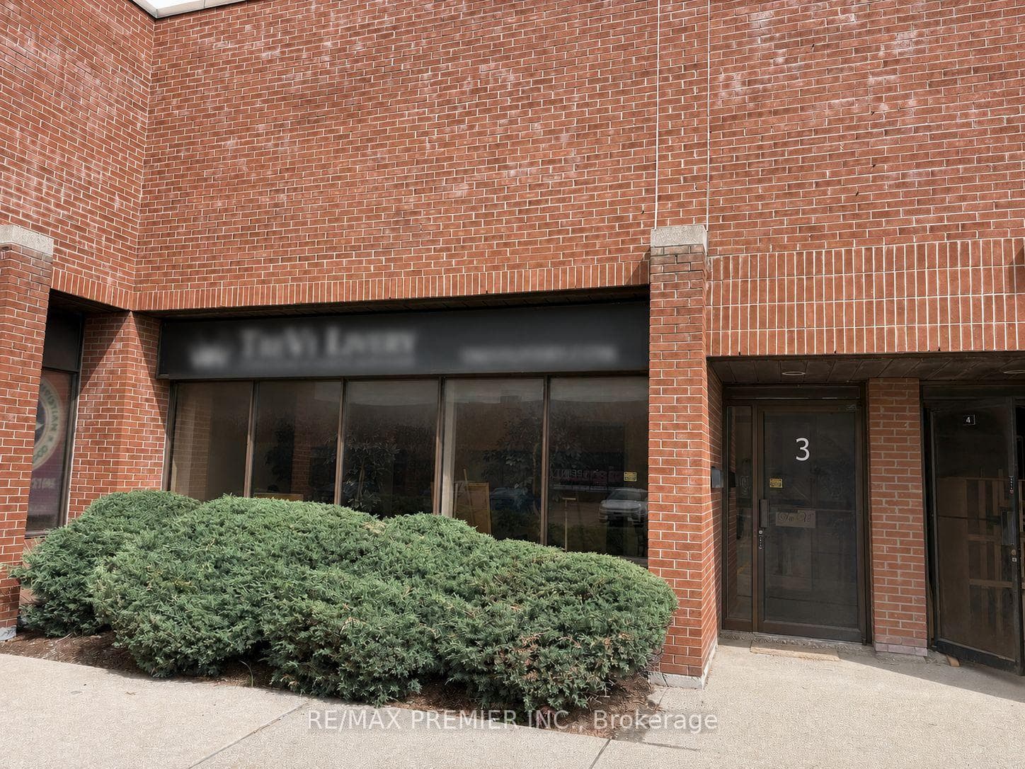 4120 Steeles Avenue Unit 3 photo 2