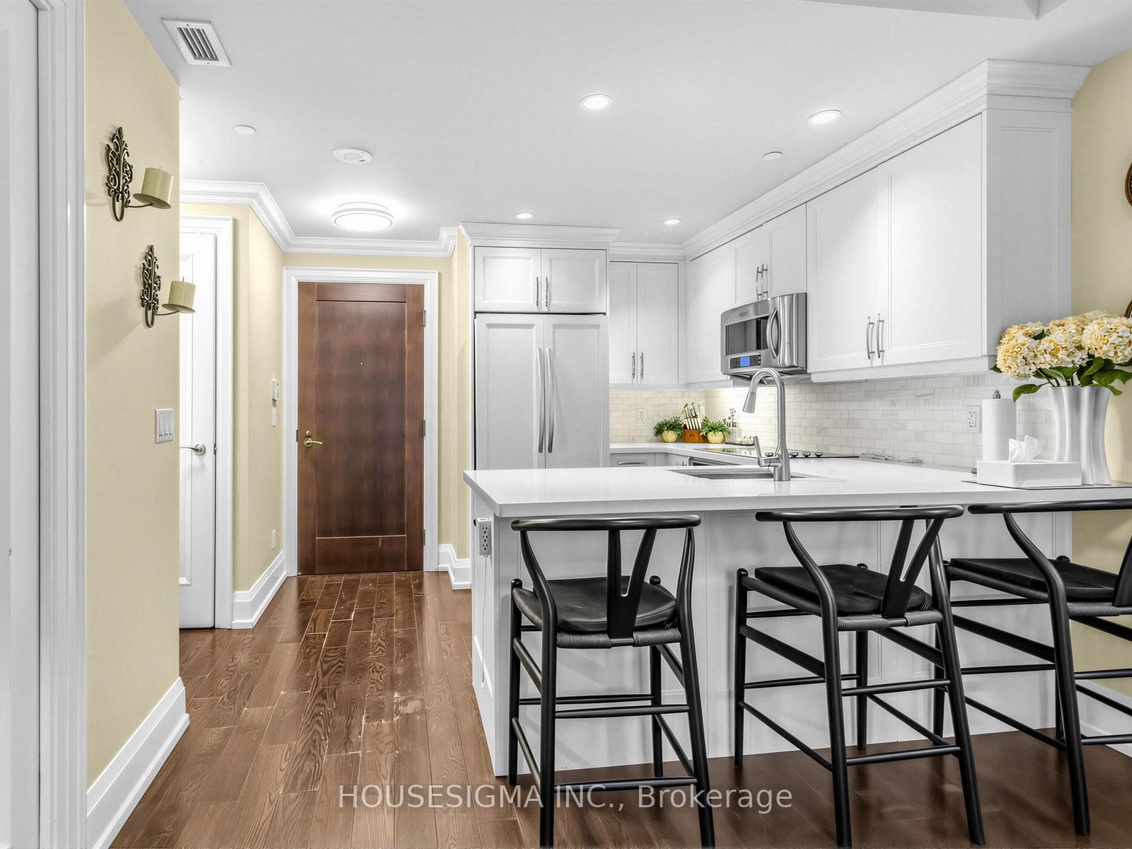 1888 Bayview Avenue Unit 413 photo 7