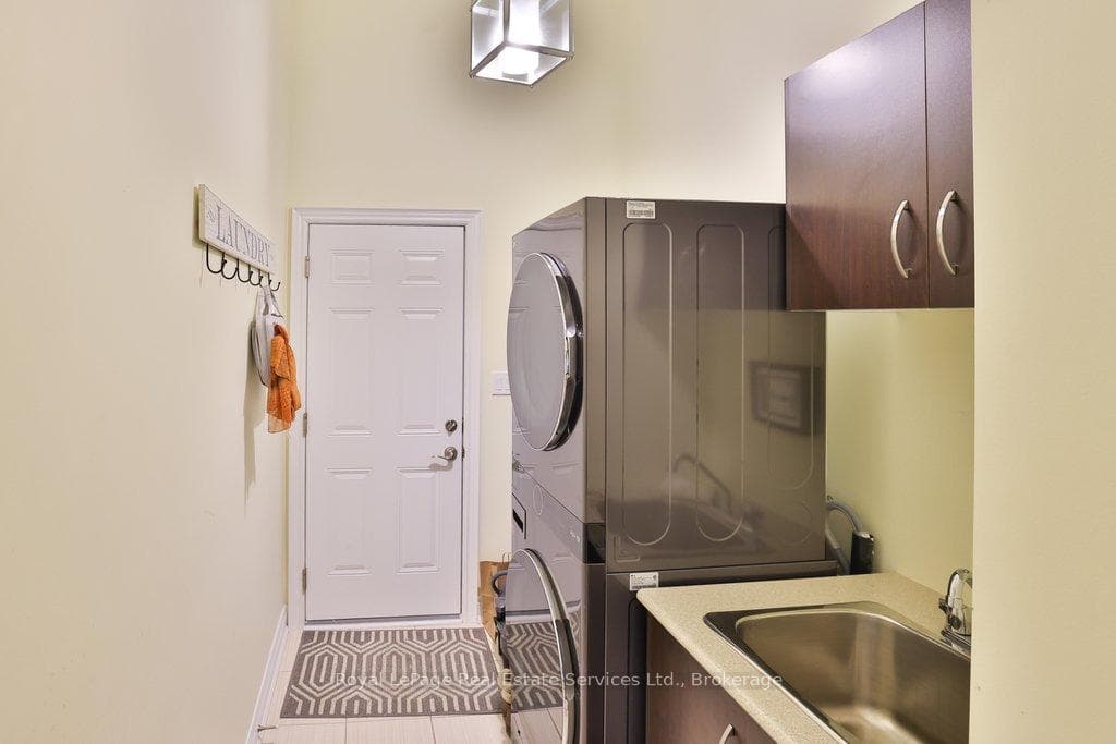 3353 Liptay Avenue Unit 12 photo 23