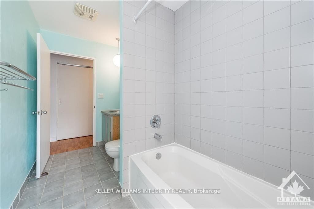 383 CUMBERLAND Street Unit 411 photo 12