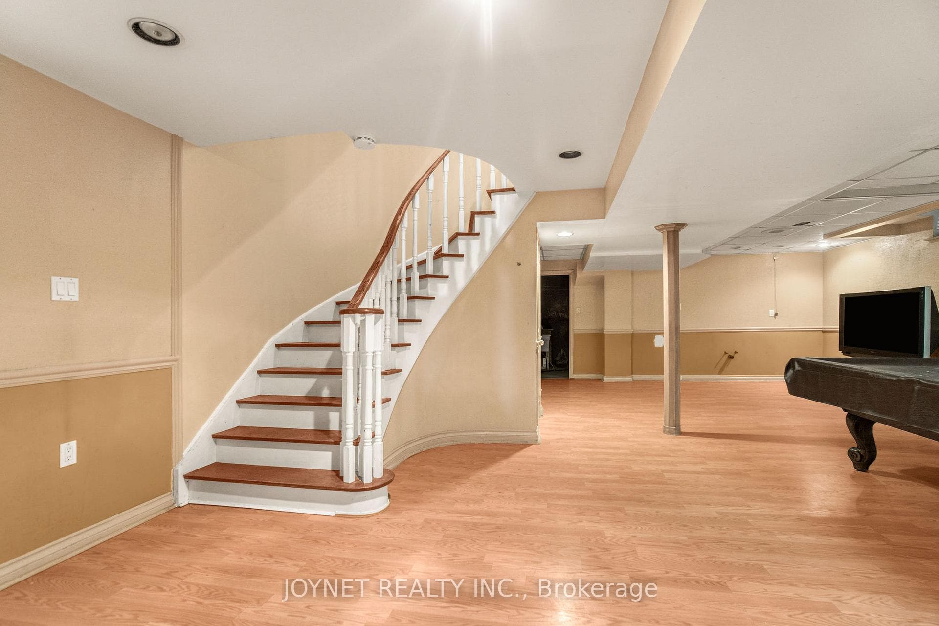43 Castlehill Road photo 36