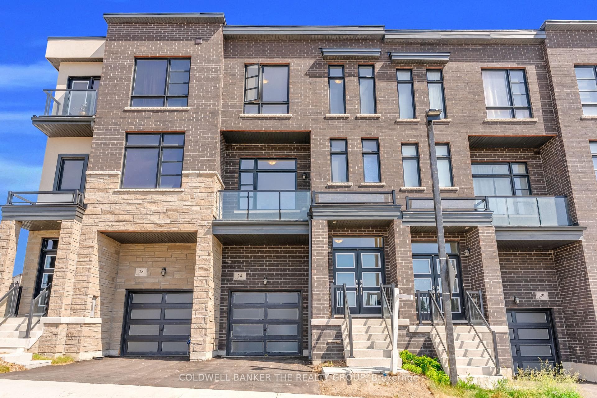 24 Wascana Road photo 2