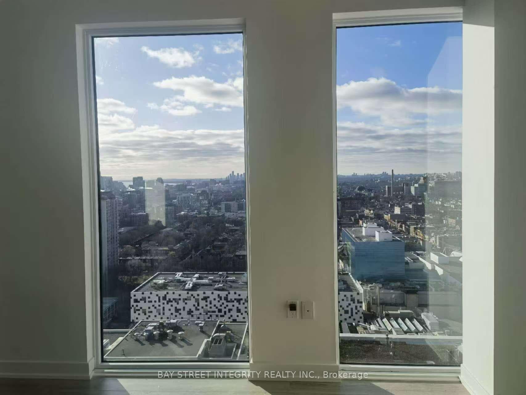 238 Simcoe Street Unit 2508 photo 8