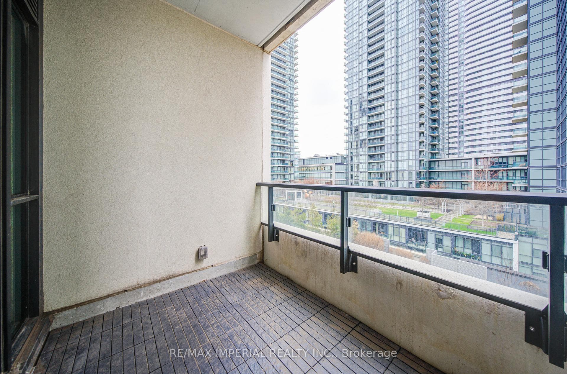4055 Parkside Village Drive Unit 721 photo 39