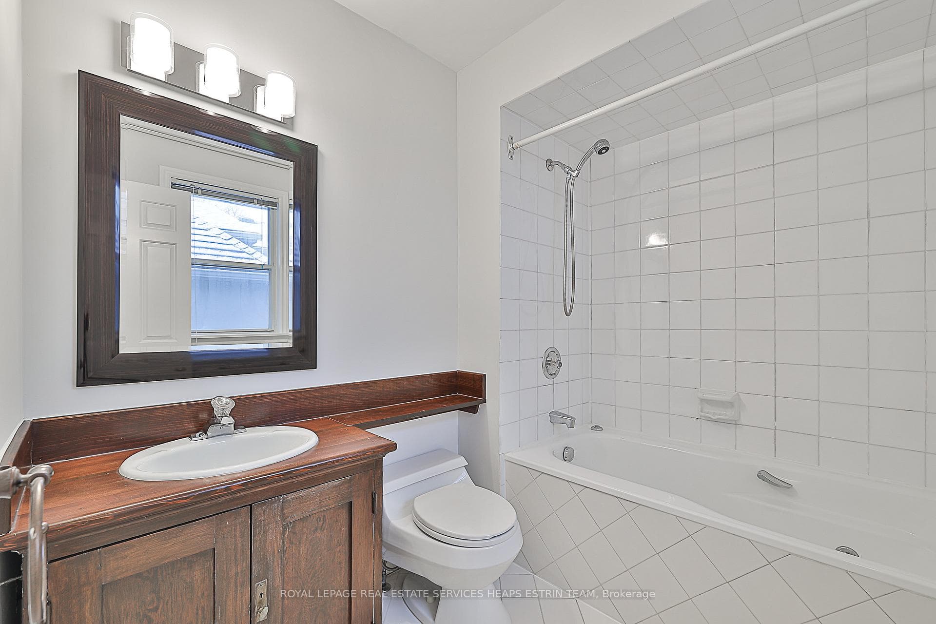 27 Southlea Avenue photo 28