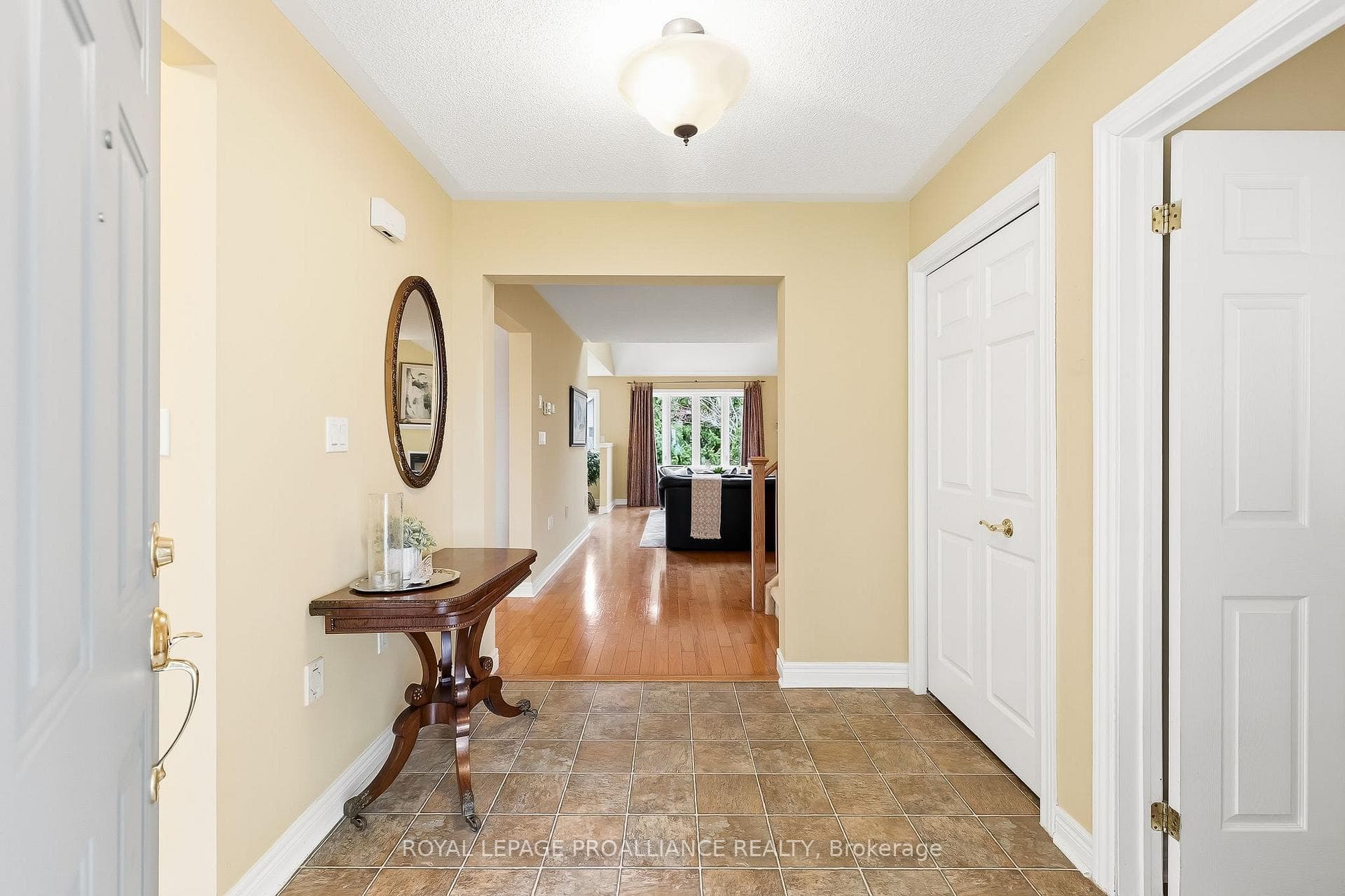 33 Lockwood Drive photo 7