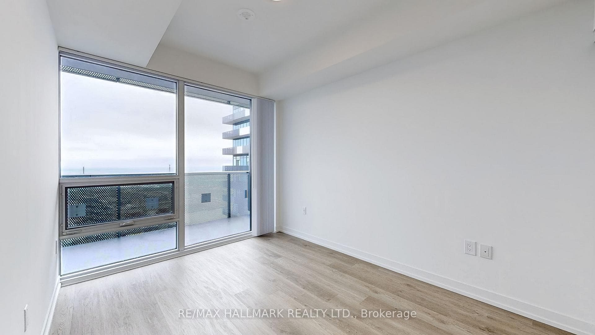 55 Cooper Street Unit 7607 photo 15