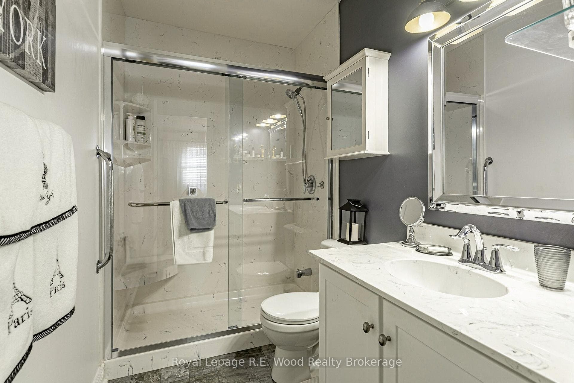 55 Seres Drive photo 12