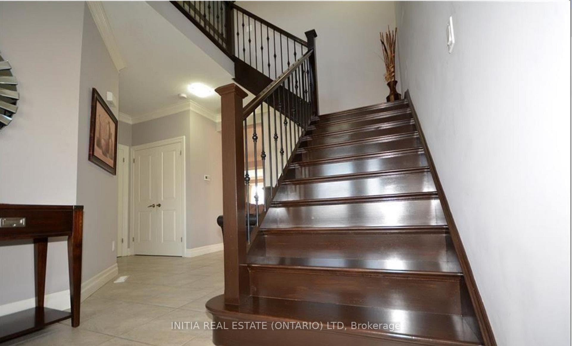 1817 Cedarhollow Boulevard photo 2