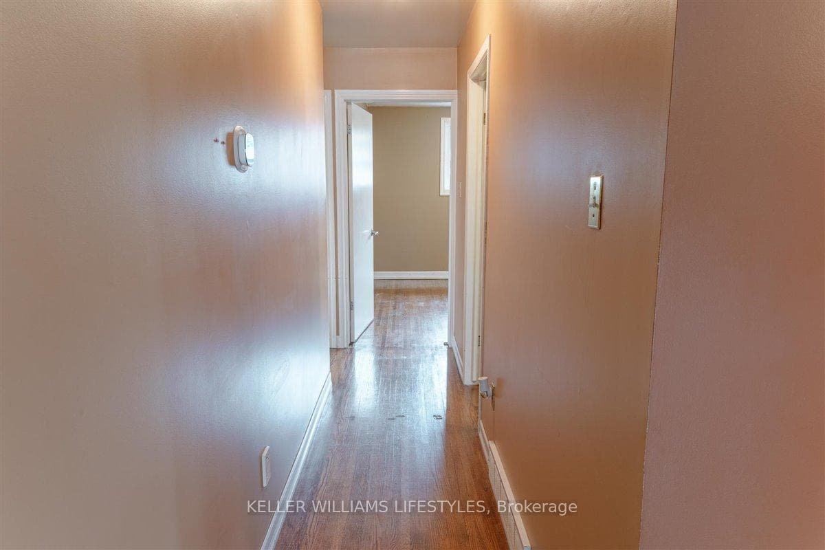 88 Dudley Crescent photo 12