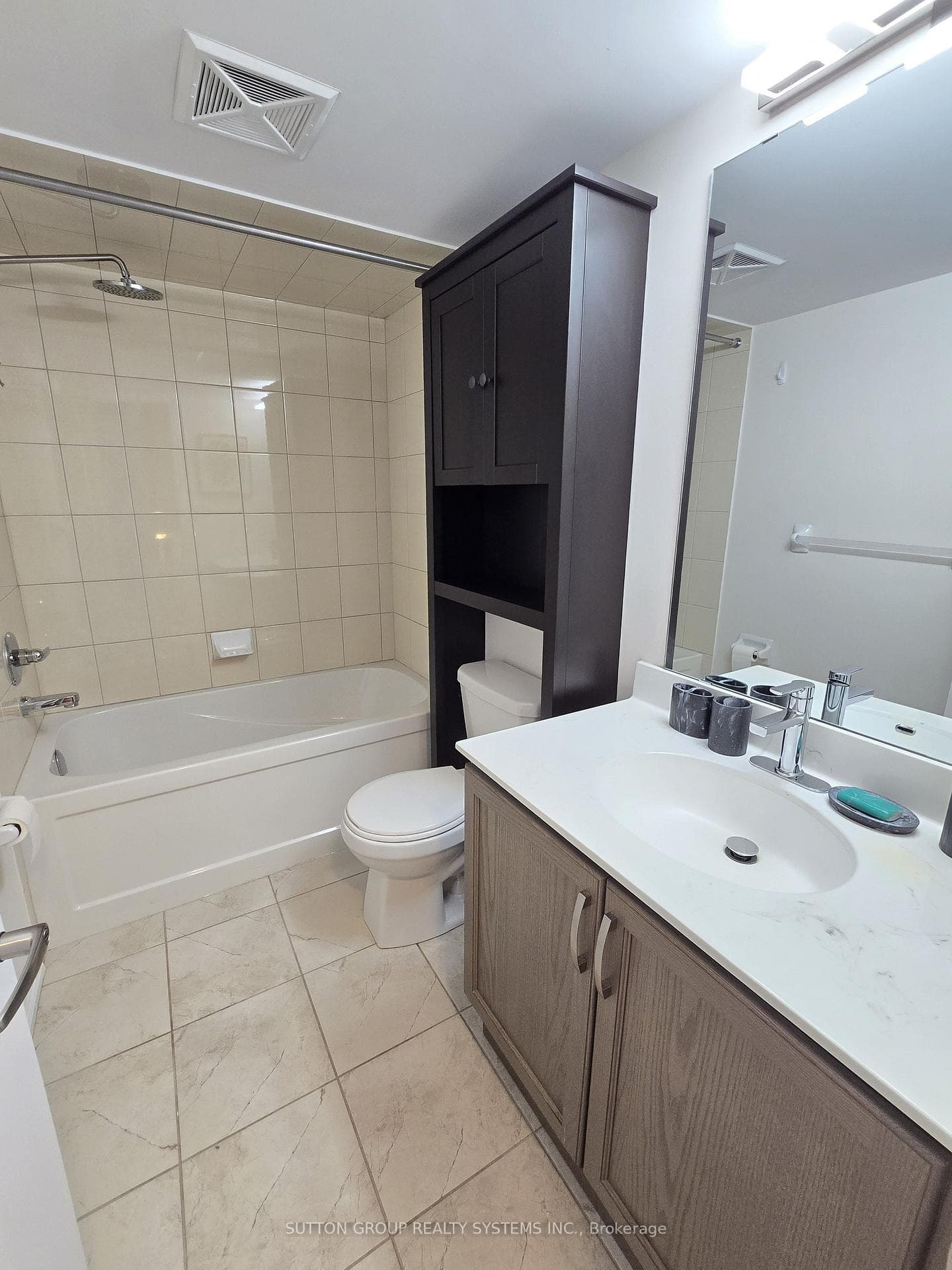 34 Fieldway Road Unit 126 photo 16