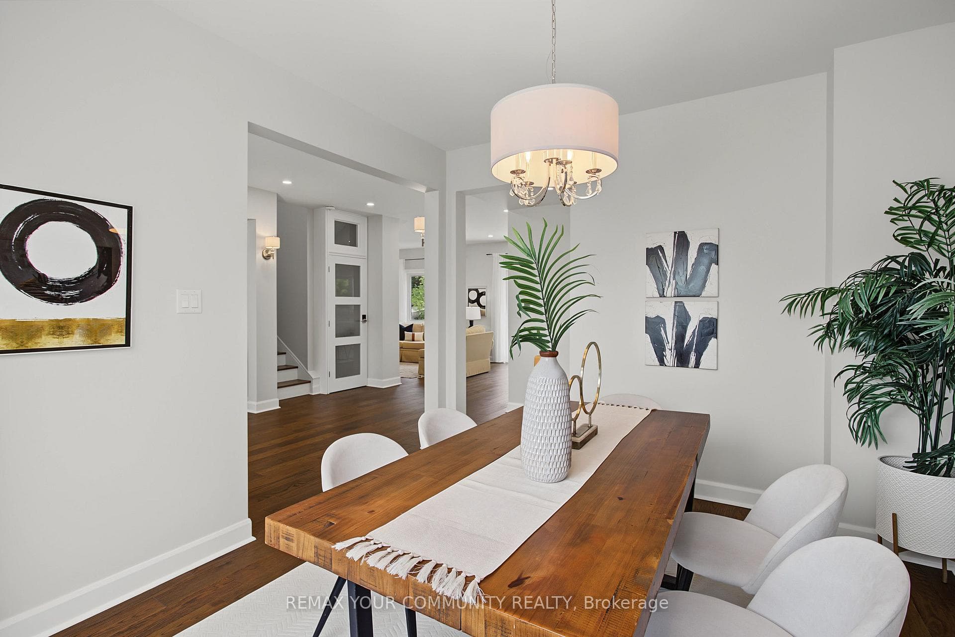 1111 King Street photo 4