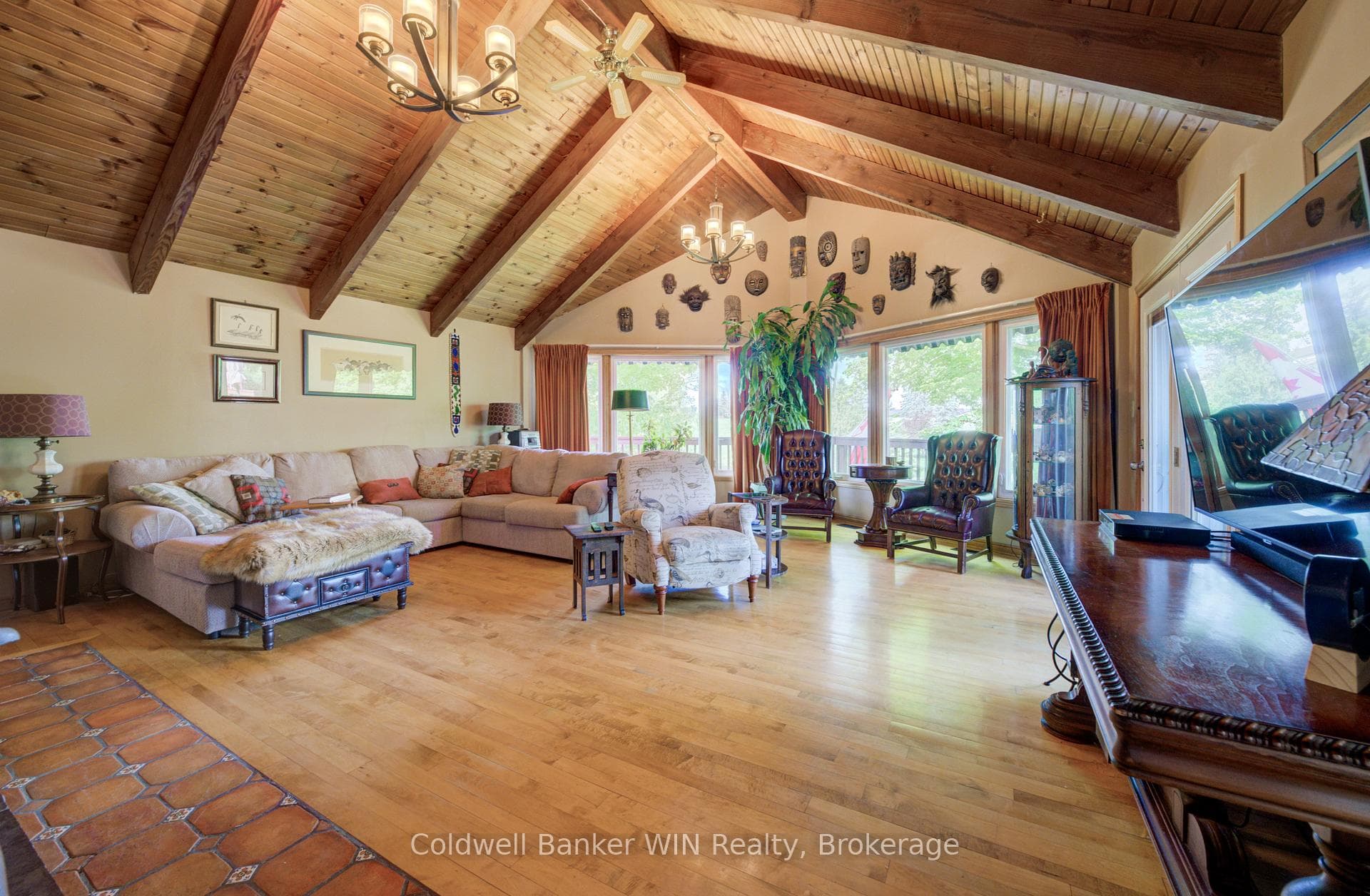 211269 Baseline Road photo 14