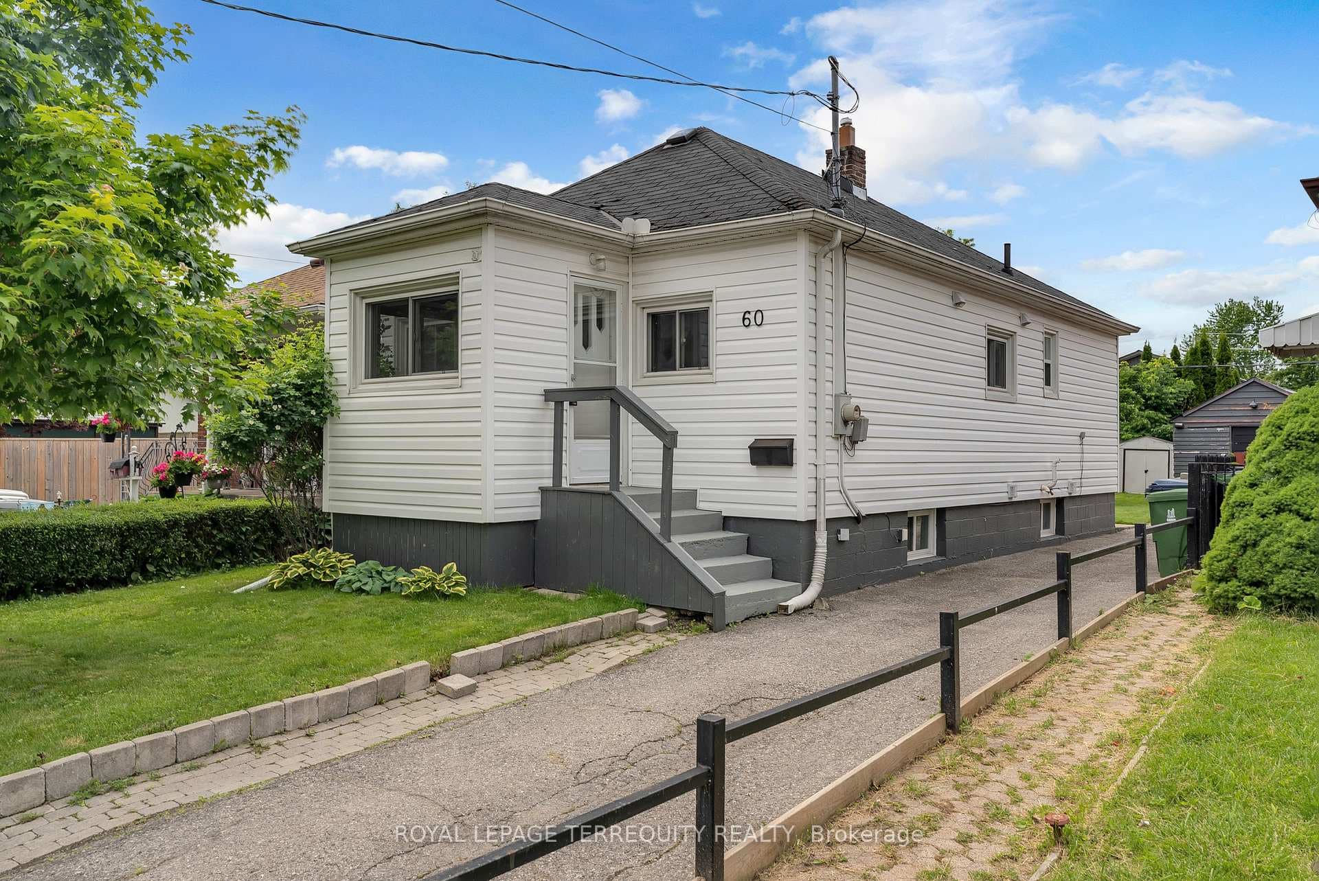 60 Phillip Avenue photo 1