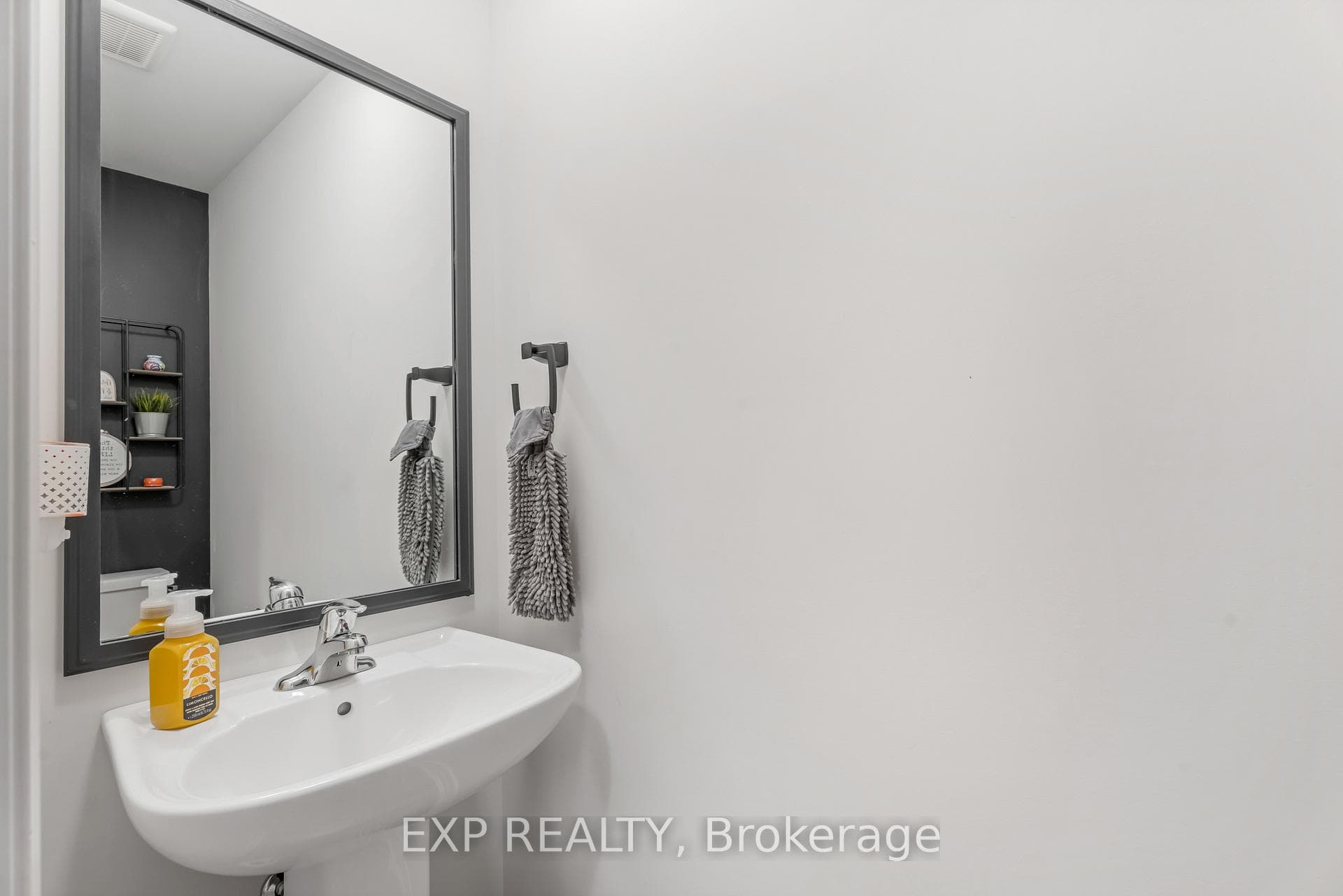 27 Rachel Drive Unit 41 photo 9
