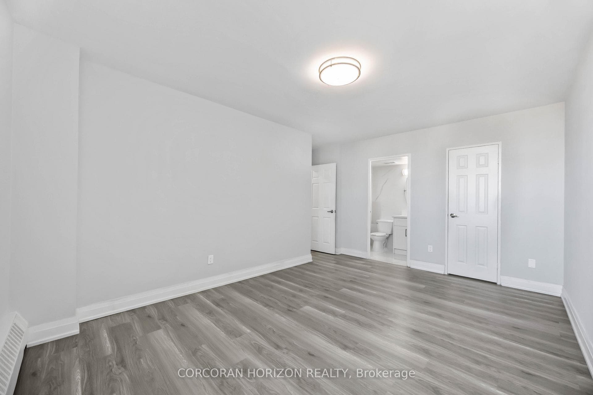 5 Vicora Linkway N/A Unit 1710 photo 13