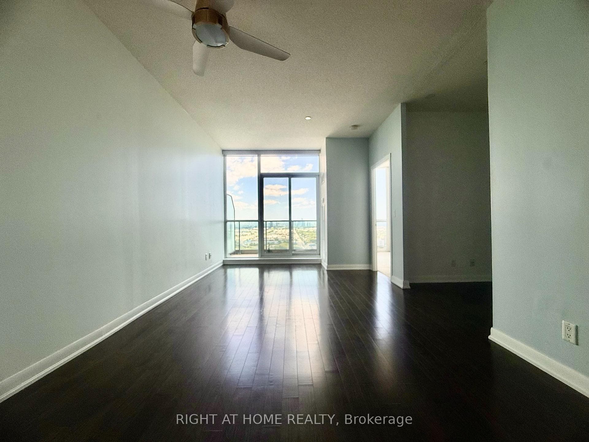 215 Sherway Gardens Road Unit PH101 photo 9