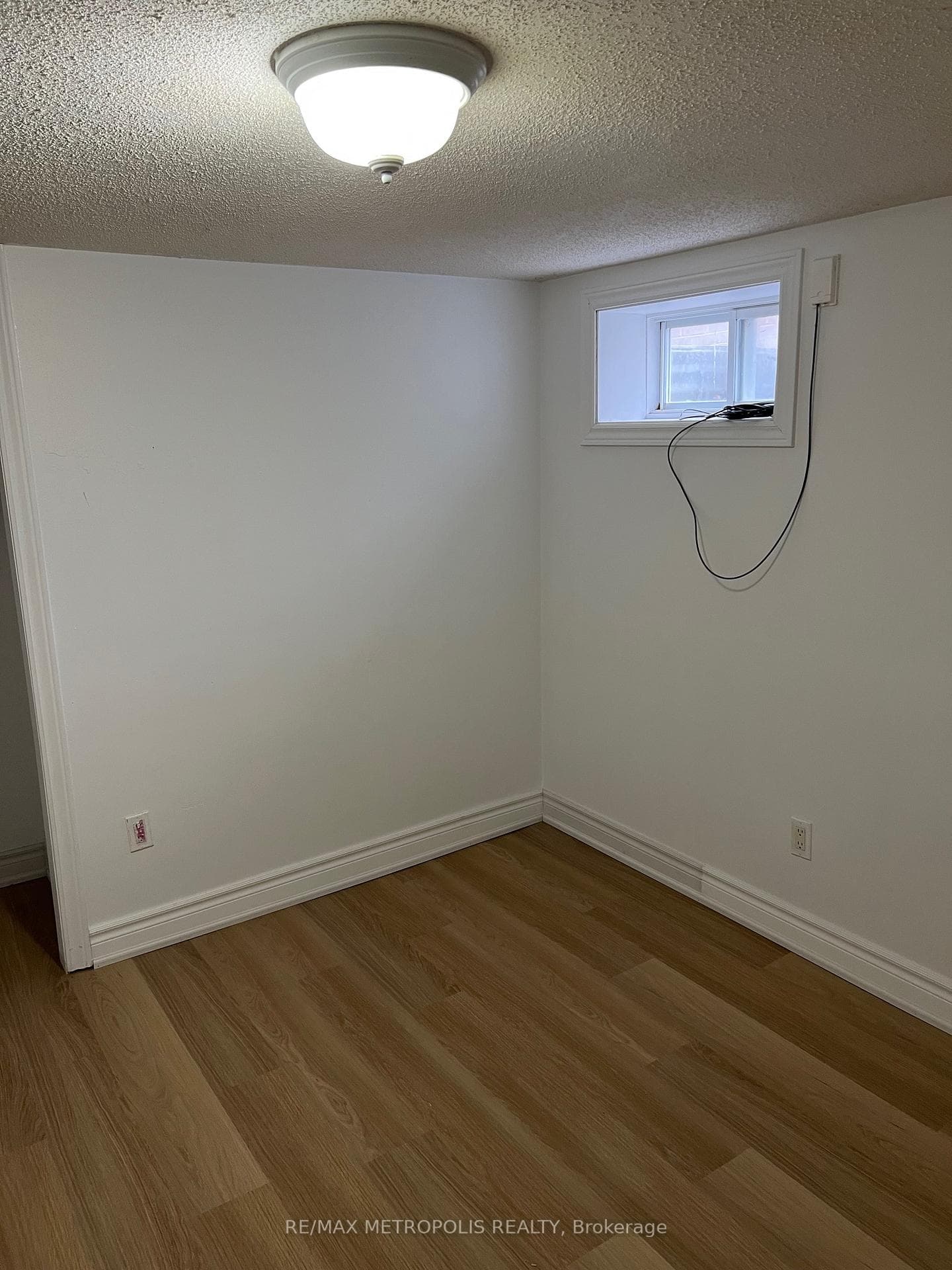 3244 Lawrence Avenue Unit BSMT photo 7