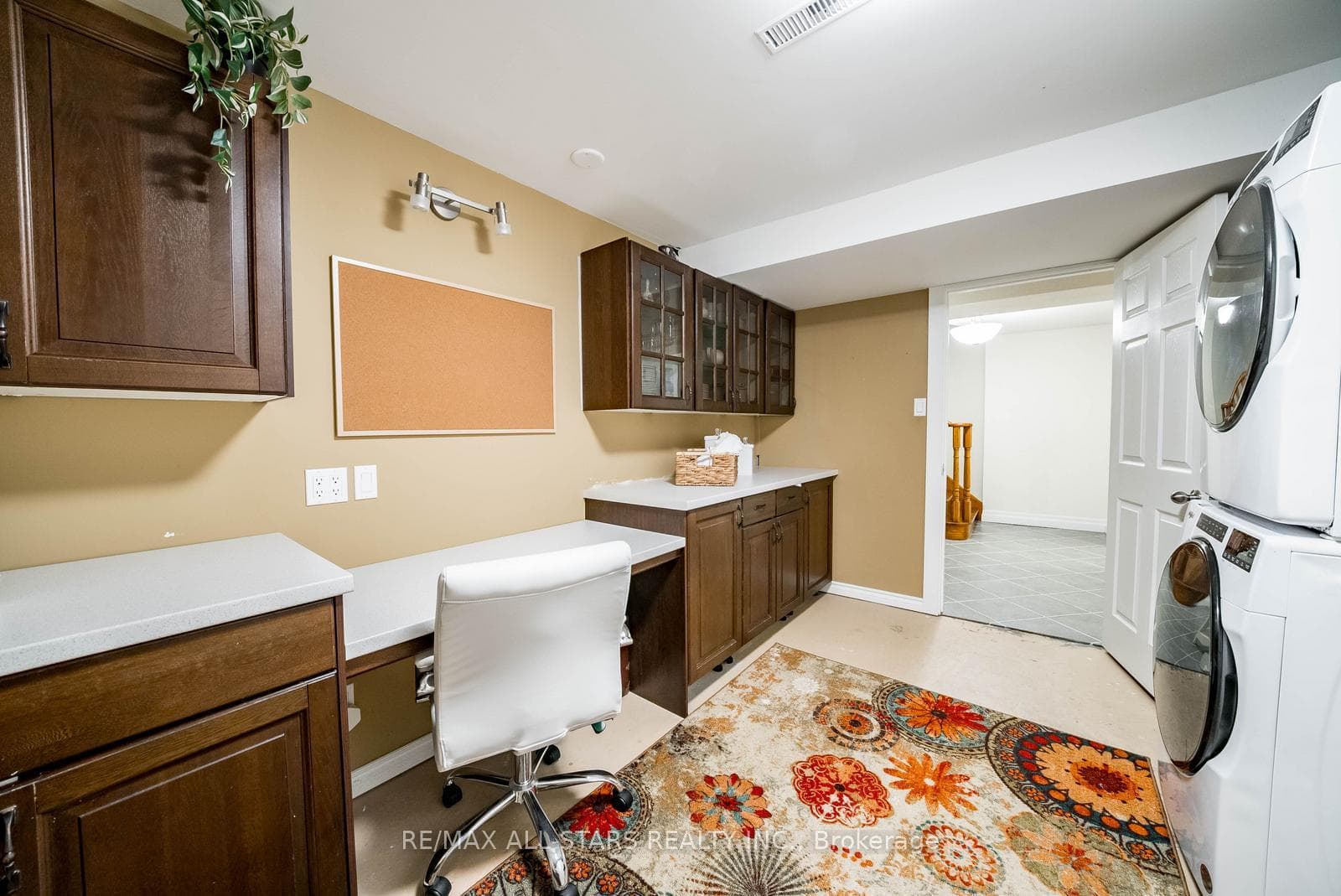 1 Alderwood Street photo 36