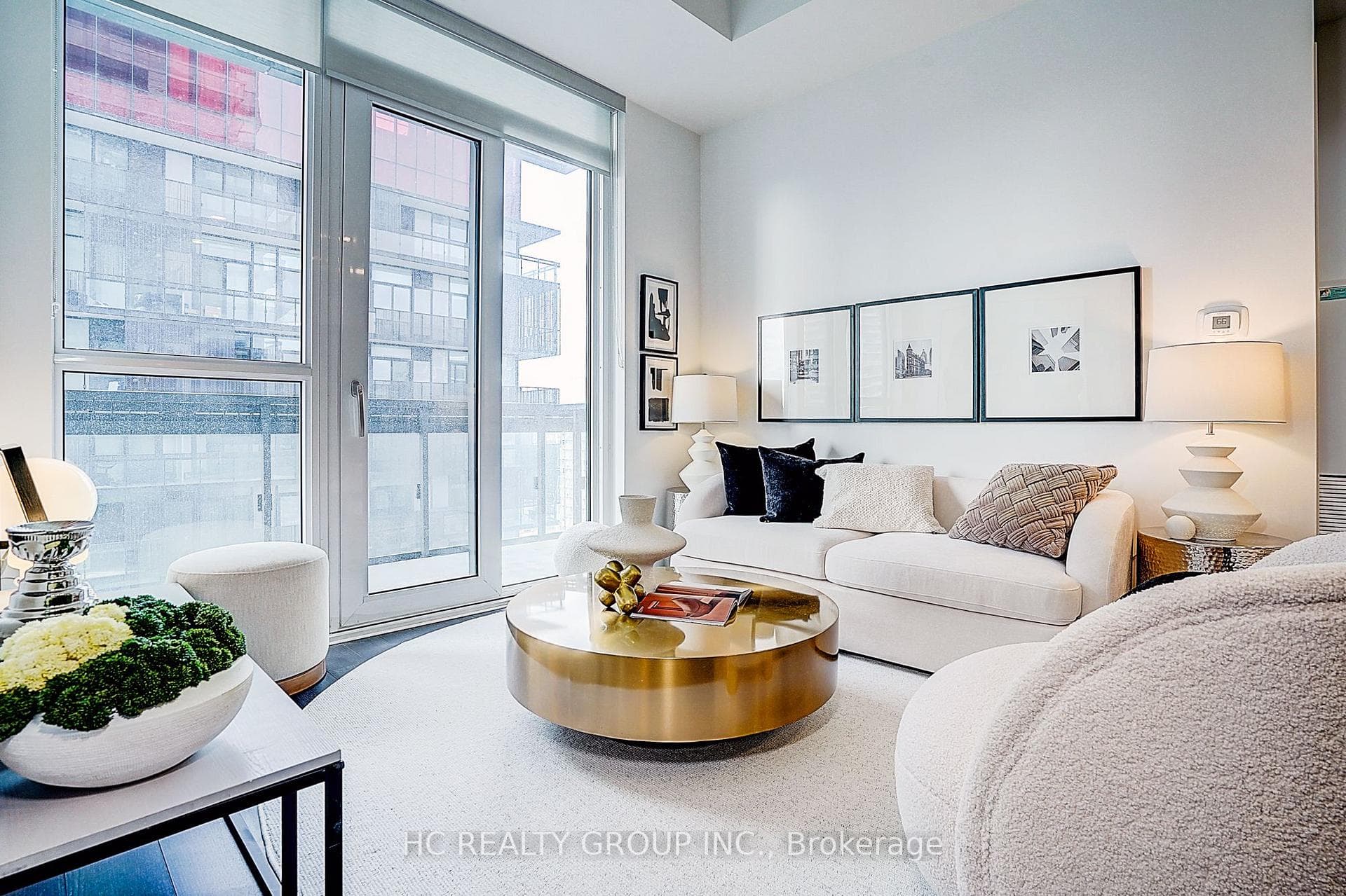 39 Roehampton Avenue Unit 3007 photo 6