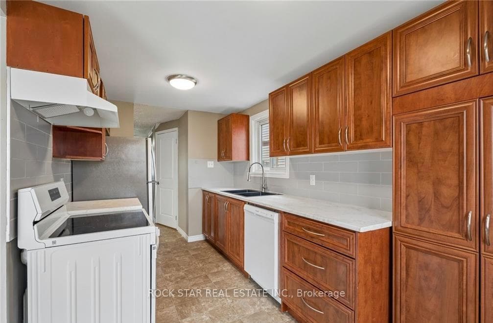 62 Corbett Drive photo 8