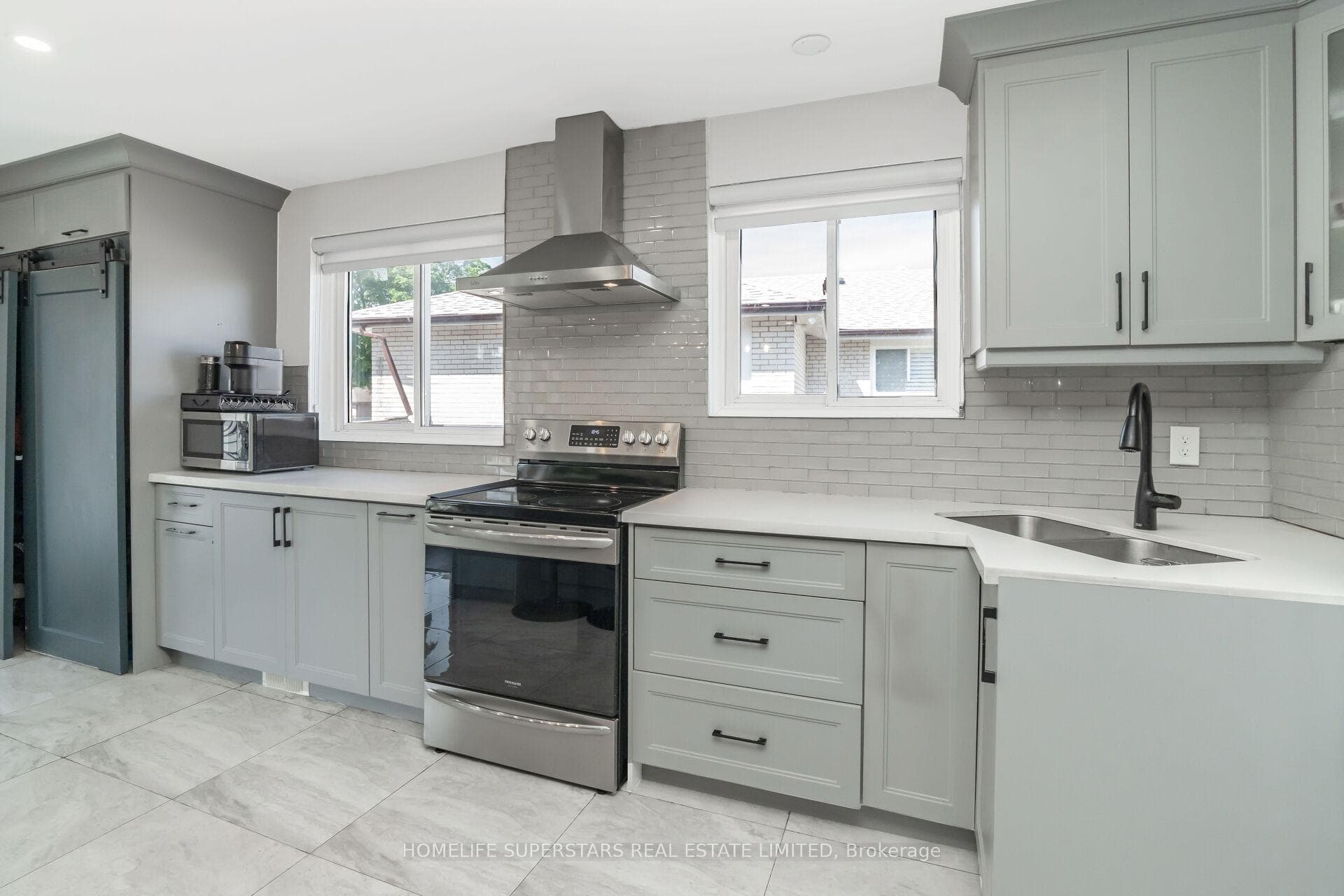 35 Burtonwood Crescent photo 14