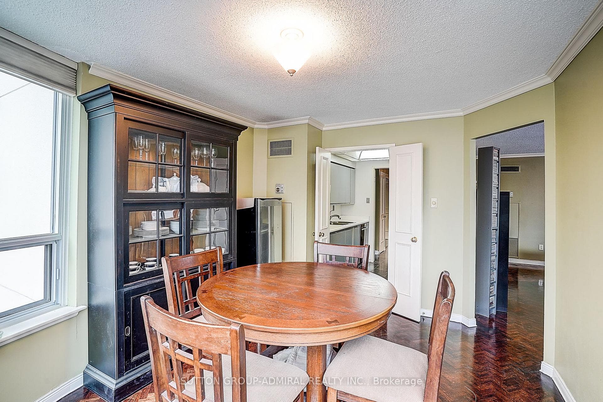 25 Maitland Street Unit 1209 photo 18