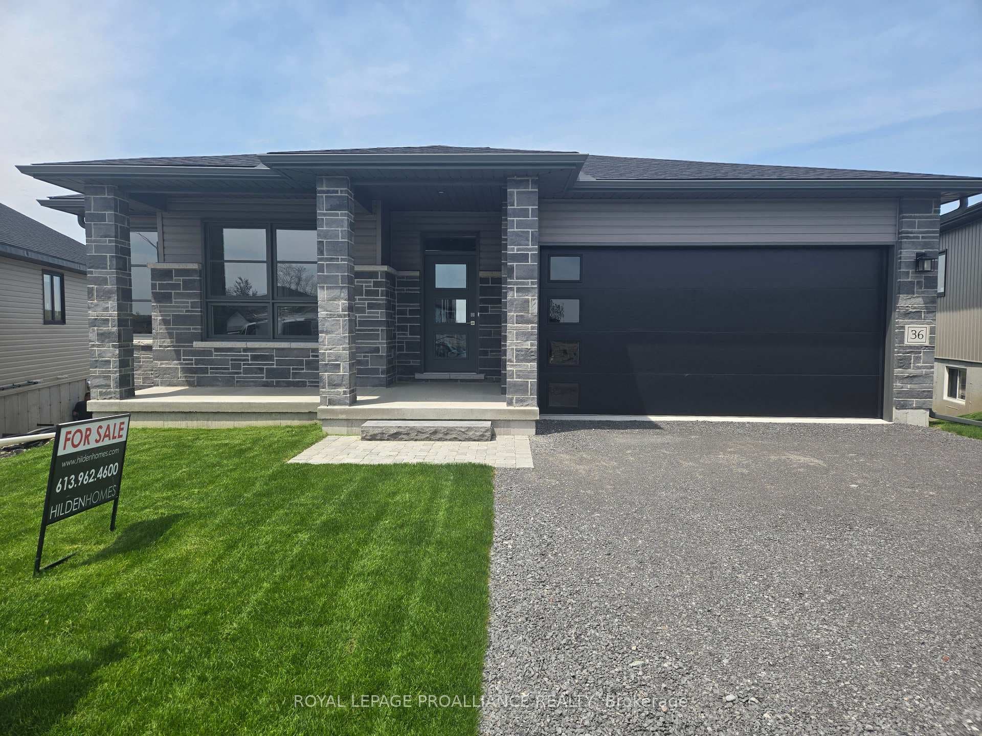 36 Meagan Lane photo 2