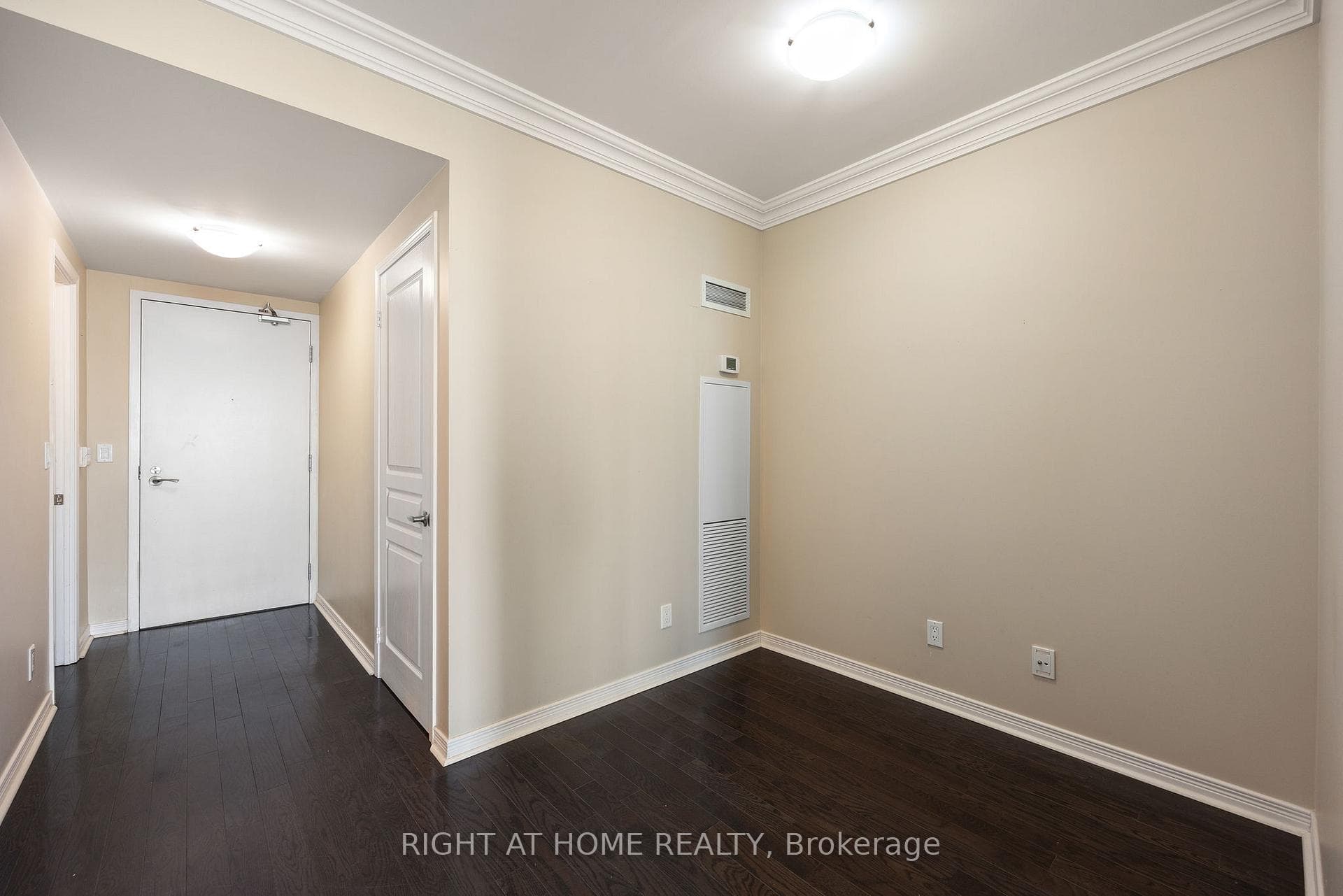 2240 Lake Shore Boulevard Unit 806 photo 19