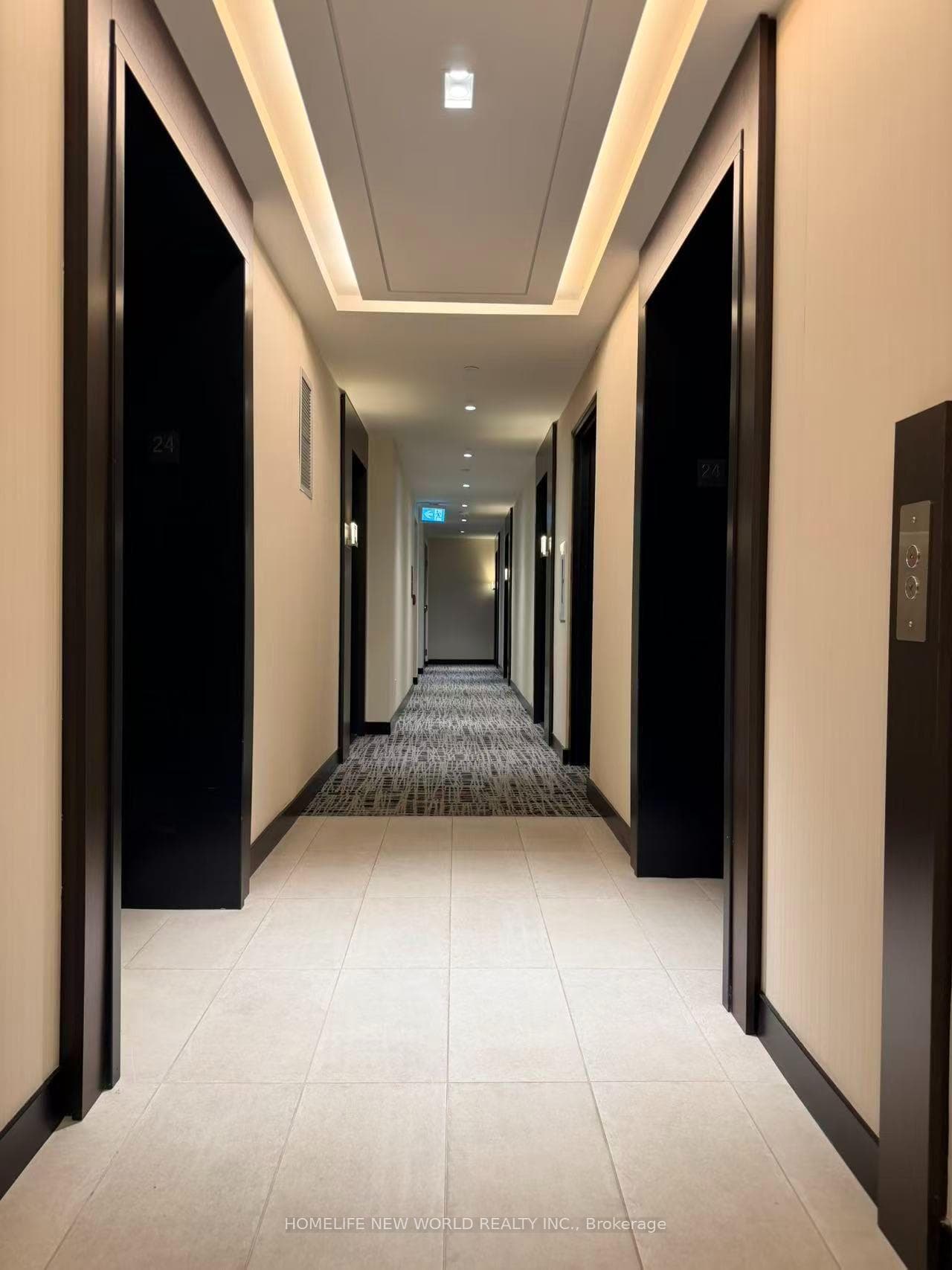 2221 Yonge Street Unit 2403 photo 19